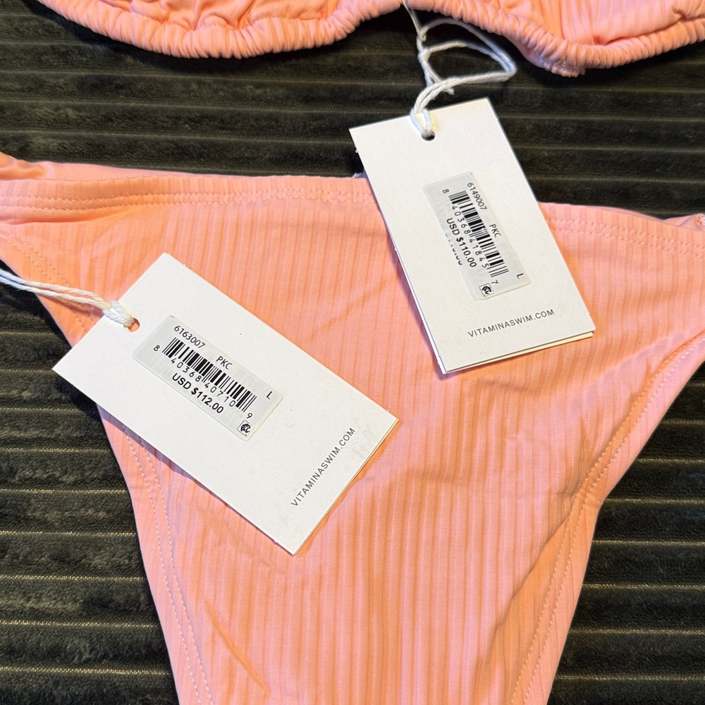 NWT Vitamin A Pink Coral Bikini Top and Bottoms Size Large - Picture 10 of 10